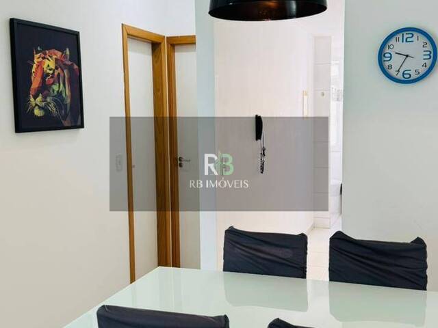 #13 - Apartamento para Venda em Vila Velha - ES