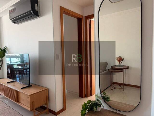 #18 - Apartamento para Venda em Vila Velha - ES - 2