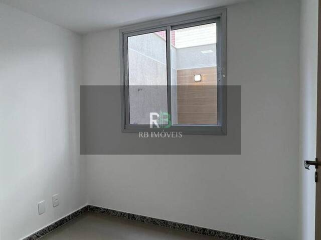#17 - Apartamento para Venda em Vila Velha - ES - 3